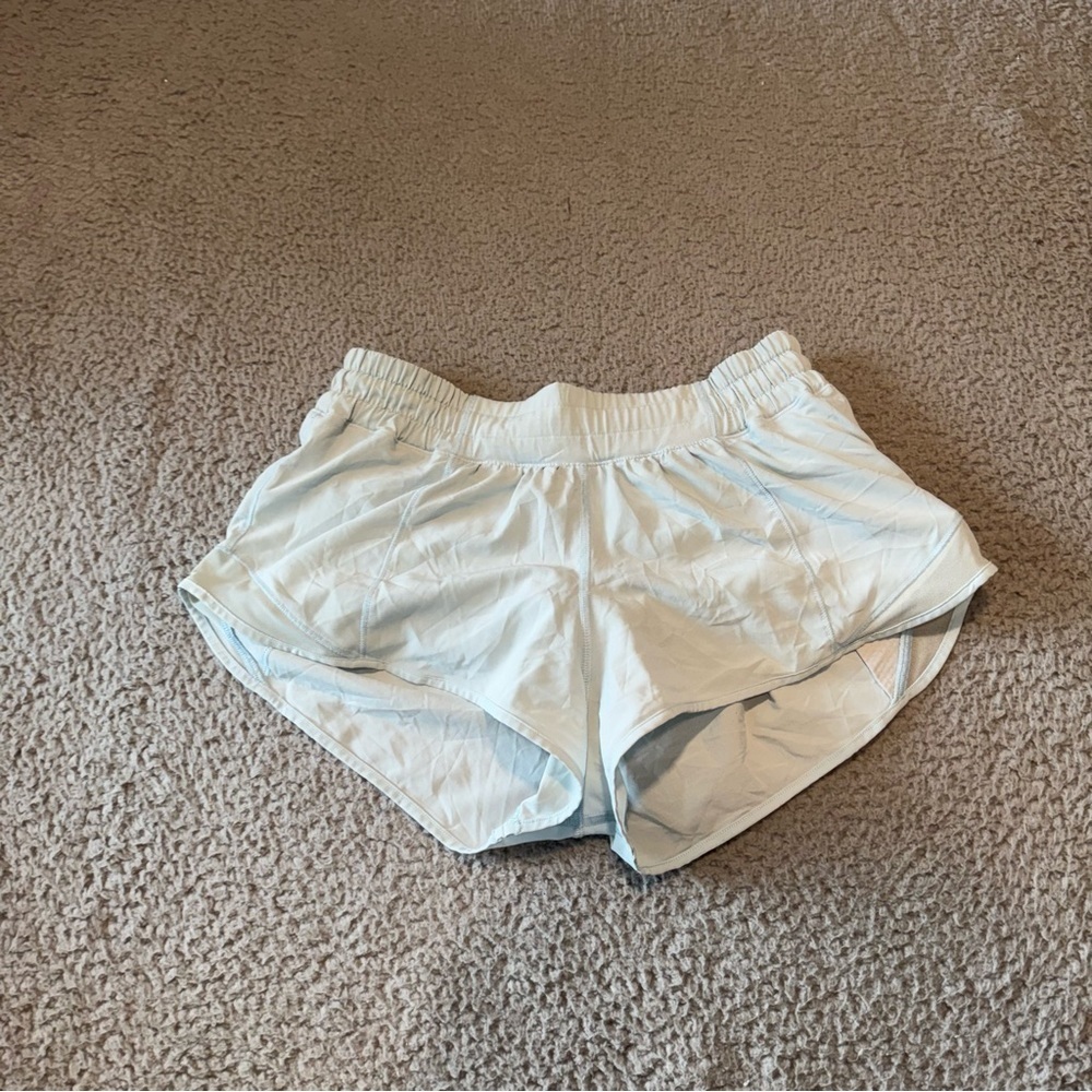 Lululemon Hotty Hot Short II *2.5"Blue Glow (First Release) Size 4 W7AHQR